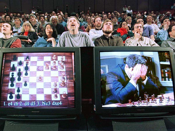 The 10 Most Important Moments In Chess History‎